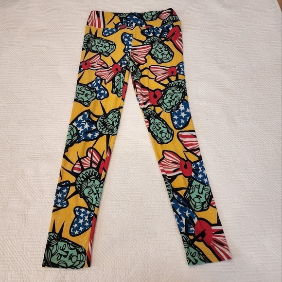 Lularoe statue of liberty, American flag leggings. - Picture 3 of 12